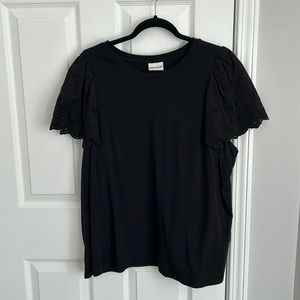 Ava & Viv 2X top with eyelet S/S